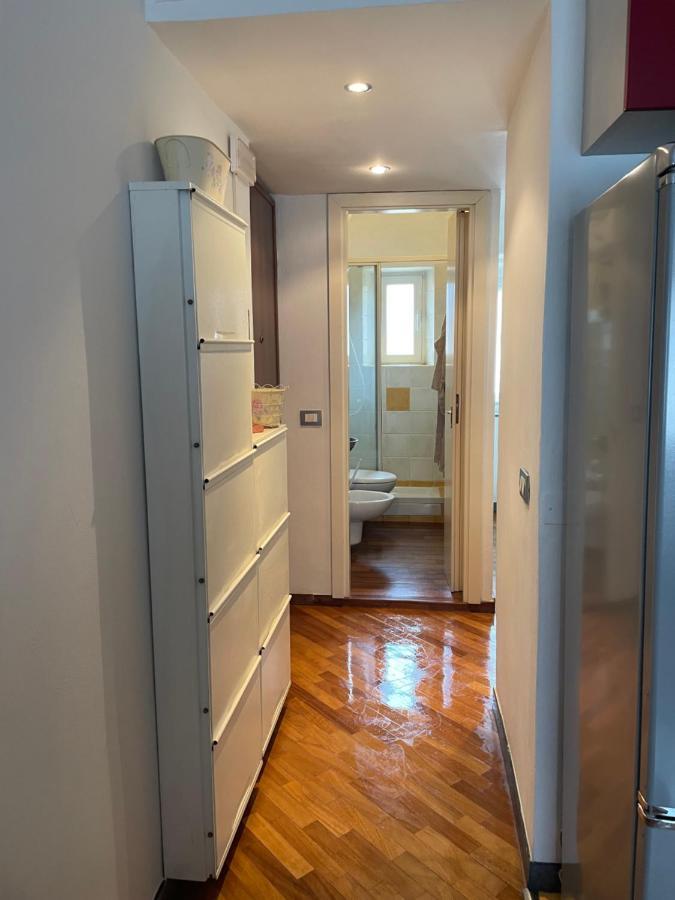 Little Nest Apartment Специя Екстериор снимка